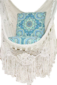 Detail view of the crochet fringe on the Byron white hanging chair