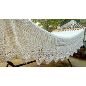 View of the crochet fringe on the whitehaven white hammock