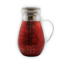 Front of the glass iced tea jug