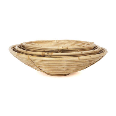 Front view of the set of cane bowls
