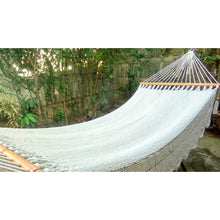 The top of the whitehaven hammock with spreader bars